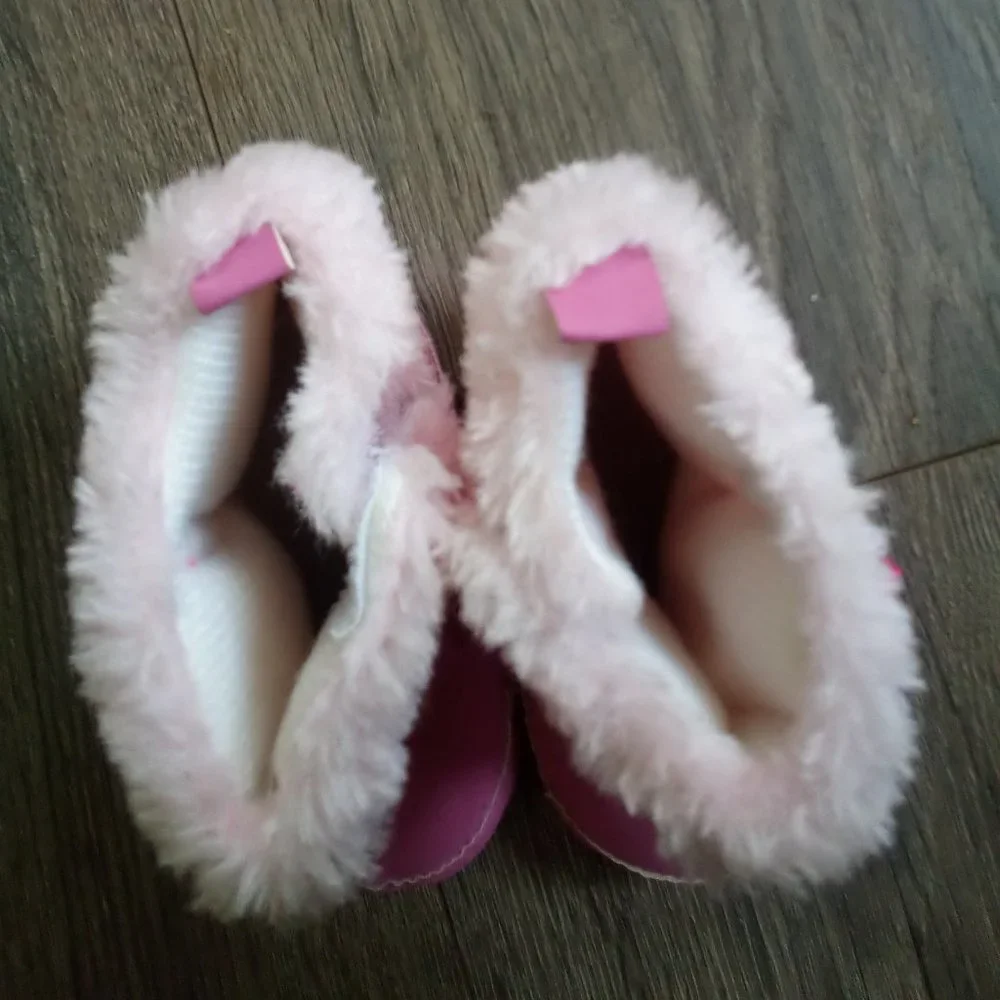 Like new Pink girl baby boots